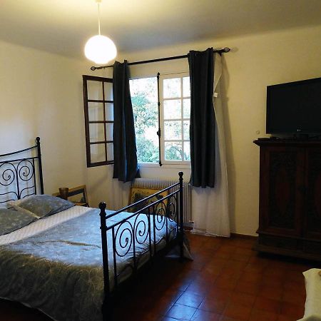 Chambre Dans Propriete La Croix Du Sud Le Pradet Bagian luar foto
