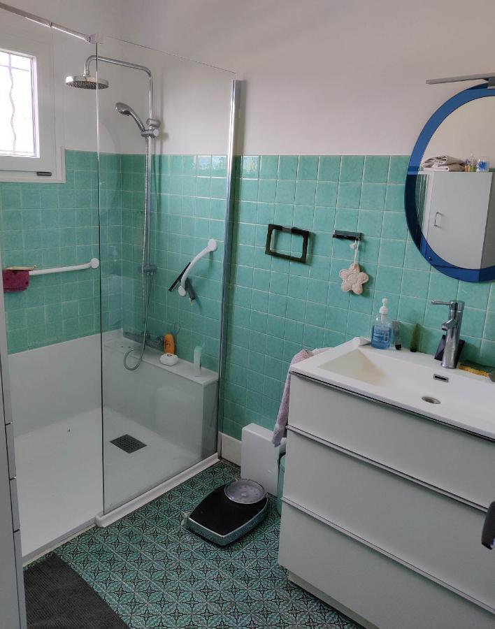 Chambre Dans Propriete La Croix Du Sud Le Pradet Bagian luar foto